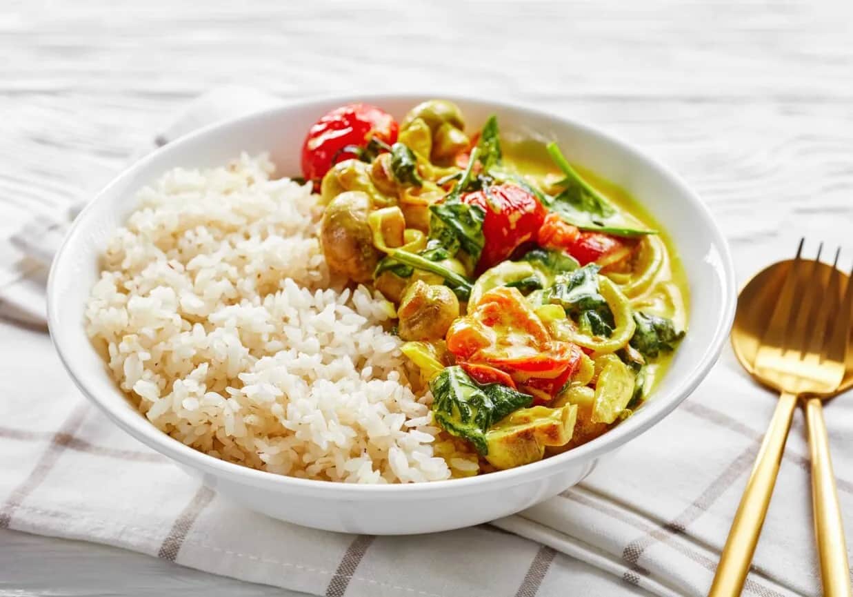 Co na obiad? Pomysły: szybko, tanio, bez mięsa i jednogarnkowo!